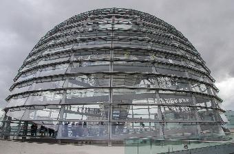Norman Foster's Dome-Parliament Buildings